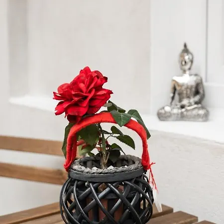 Апартаменти Comfee - Ultracentral