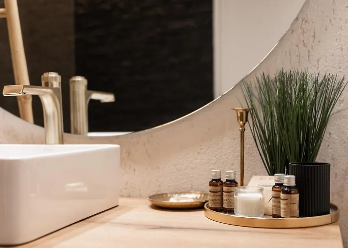 Comfee - Ultracentral * ブラショフ