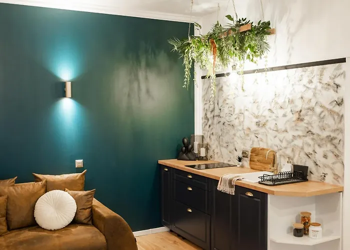 Comfee - Ultracentral Apartment Brasov